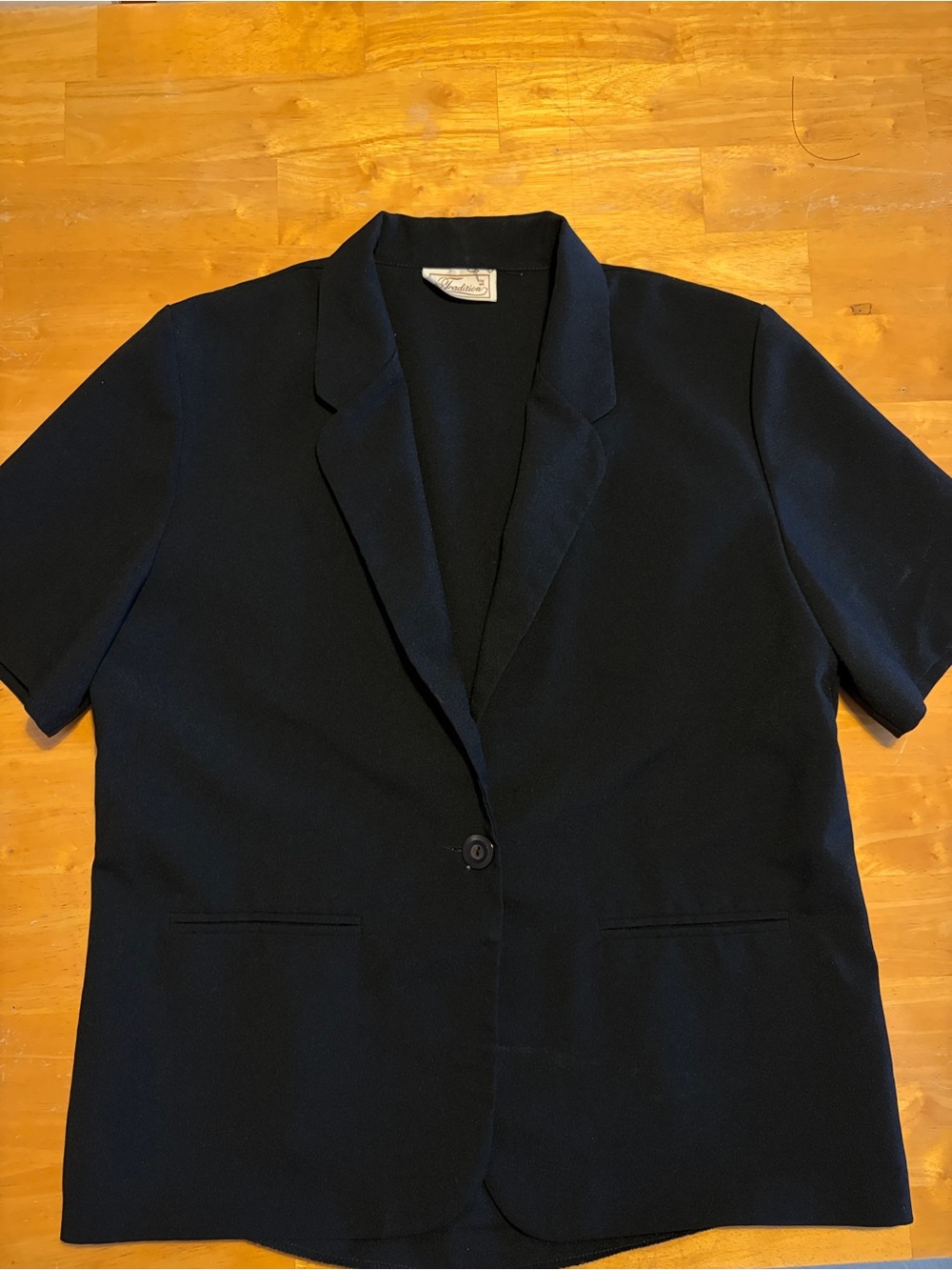 Women's Short-Sleeve Black Blazer Jacket - Single Button